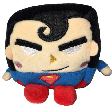 Peluche DC Kawai Cube Superman 12cm