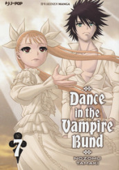 Dance in the Vampire Bund. 7.