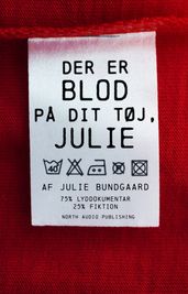 Der er blod pa dit tøj, Julie