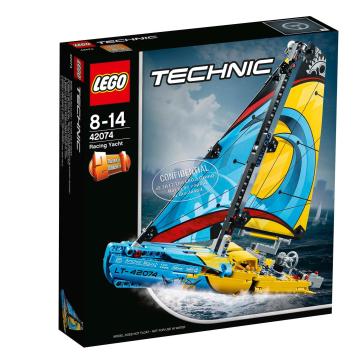 LEGO Technic: Yacht da gara