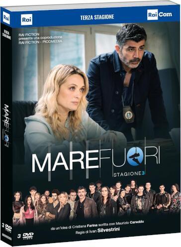 Mare Fuori - Stagione 03 (3 Dvd+Poster) - Carmine Elia - Mondadori
