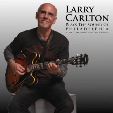 Plays the.. -cd+dvd- - Larry Carlton