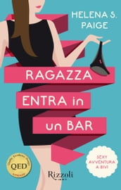 Ragazza entra in un bar