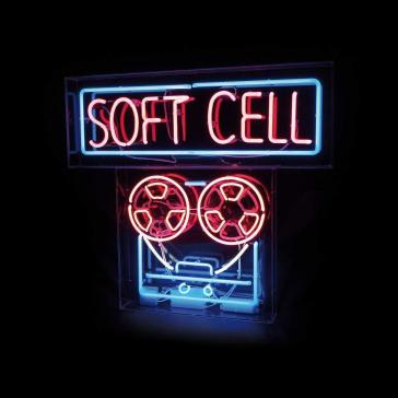 The singles keychains & snowstorms - Soft Cell