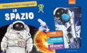 Lo spazio. Imparo con i magneti. Ediz. a colori. Con gadget